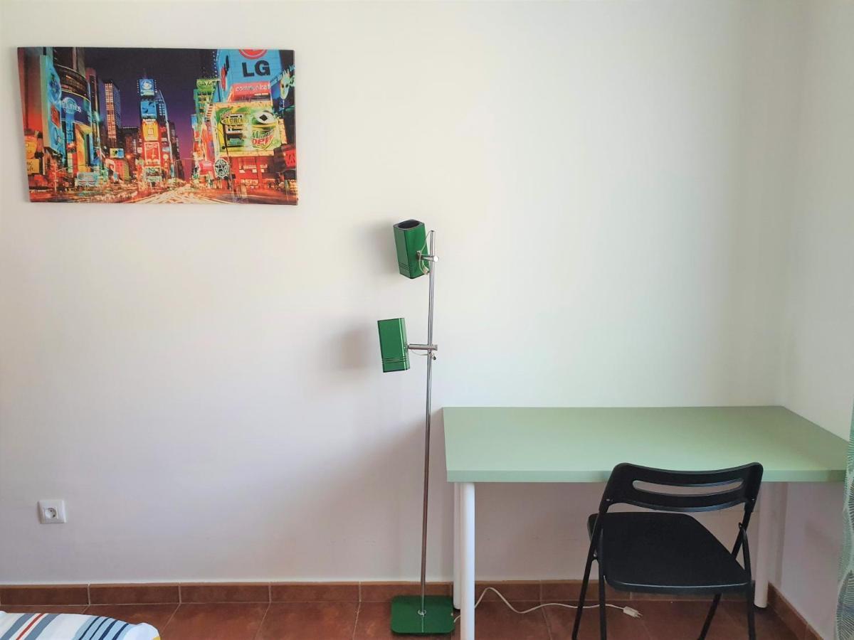 Espacioso Apartamento Con Preciosos Jardines Y Bbq イスラ・プラナ エクステリア 写真