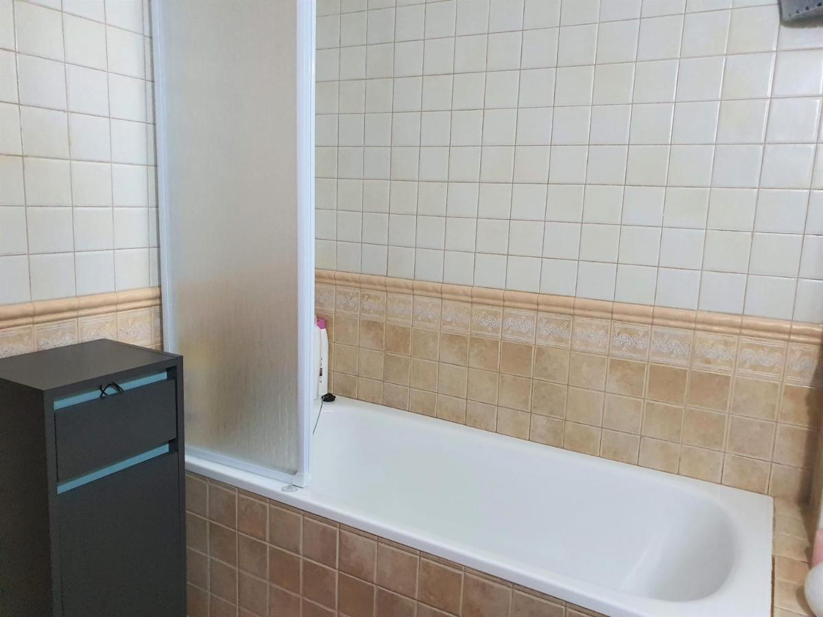 Espacioso Apartamento Con Preciosos Jardines Y Bbq イスラ・プラナ エクステリア 写真