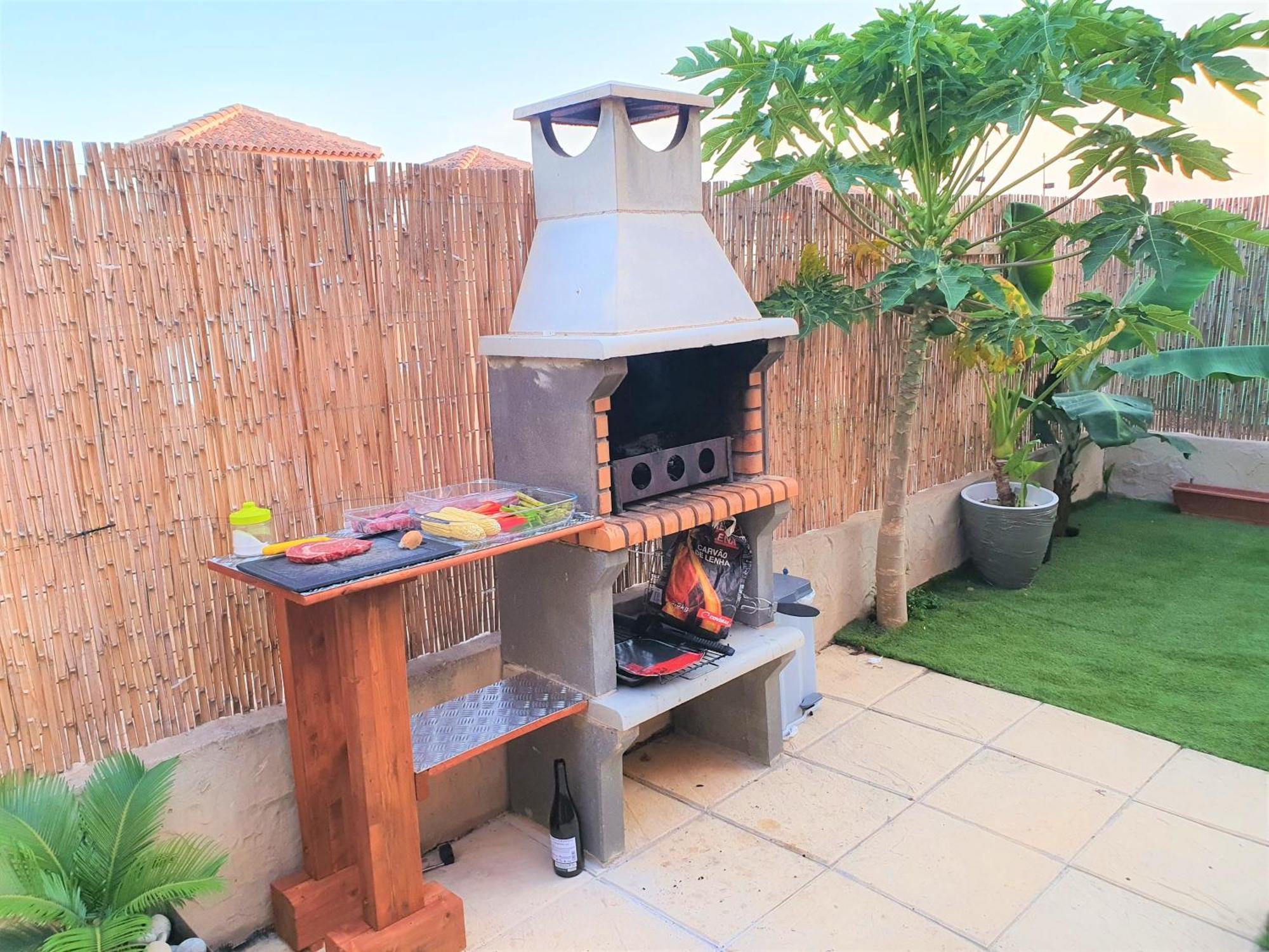 Espacioso Apartamento Con Preciosos Jardines Y Bbq イスラ・プラナ エクステリア 写真